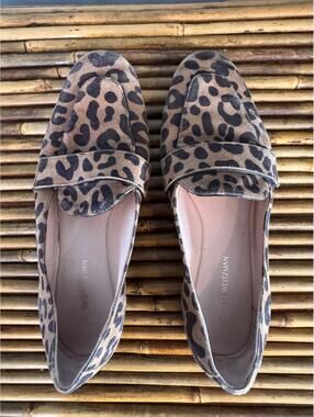 Stuart Weitzman Leopard Loafers